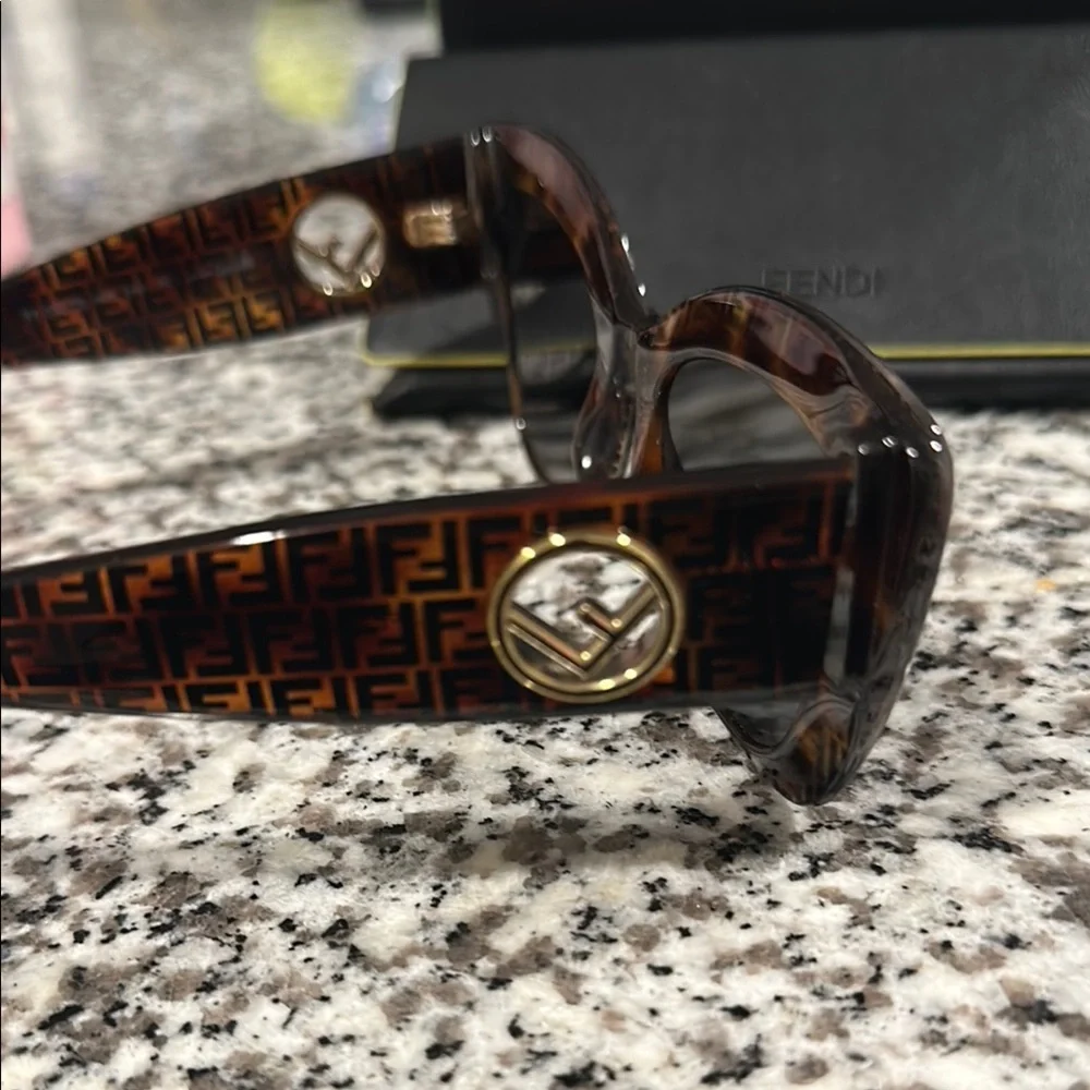 Fendi Brown & Black Havana Sunglasses, “Modern Cat Eye” - Picture 5 of 7